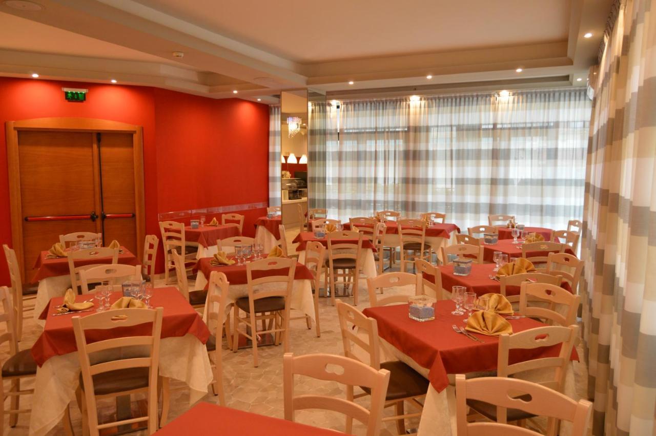 Hotel Dear Rimini Zewnętrze zdjęcie